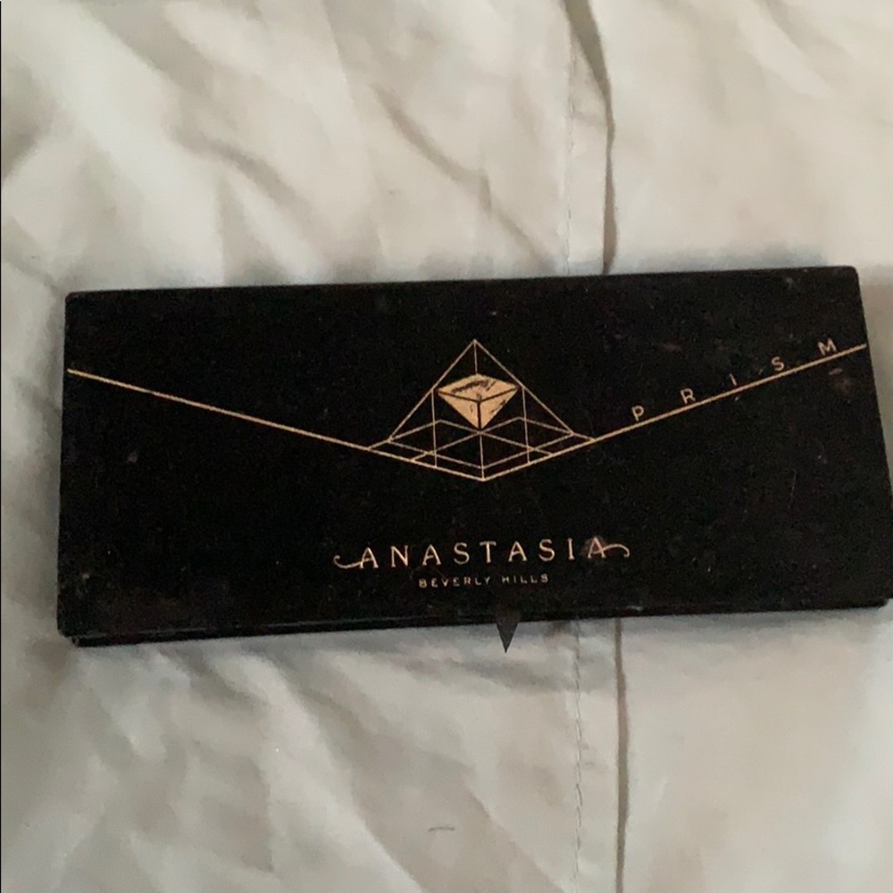Anastasia Beverly Hills prism palette